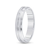 14kt White Gold Womens Round Diamond Scattered Band Ring 1/10 Cttw